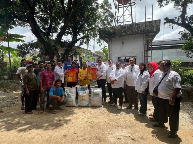 PROJO Bersama Petani Riau Tampung Aspirasi, Salurkan Pupuk dan Alat Pertanian di Hari Tani Nasional